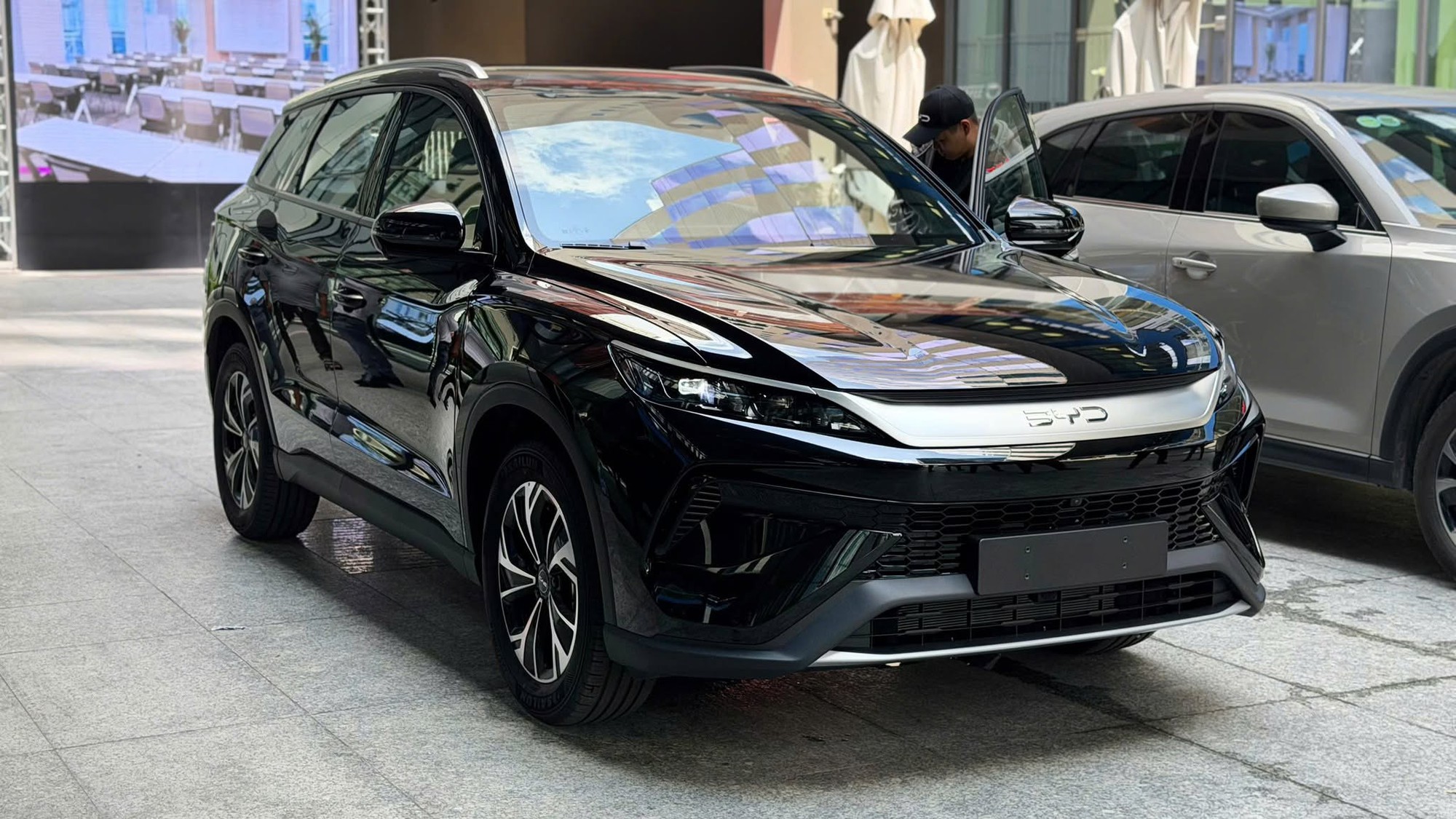 BYD Sealion 5 xuất hiện tại Việt Nam: SUV DM-i mới đáng chú ý trong tầm giá hơn 700 triệu đồng