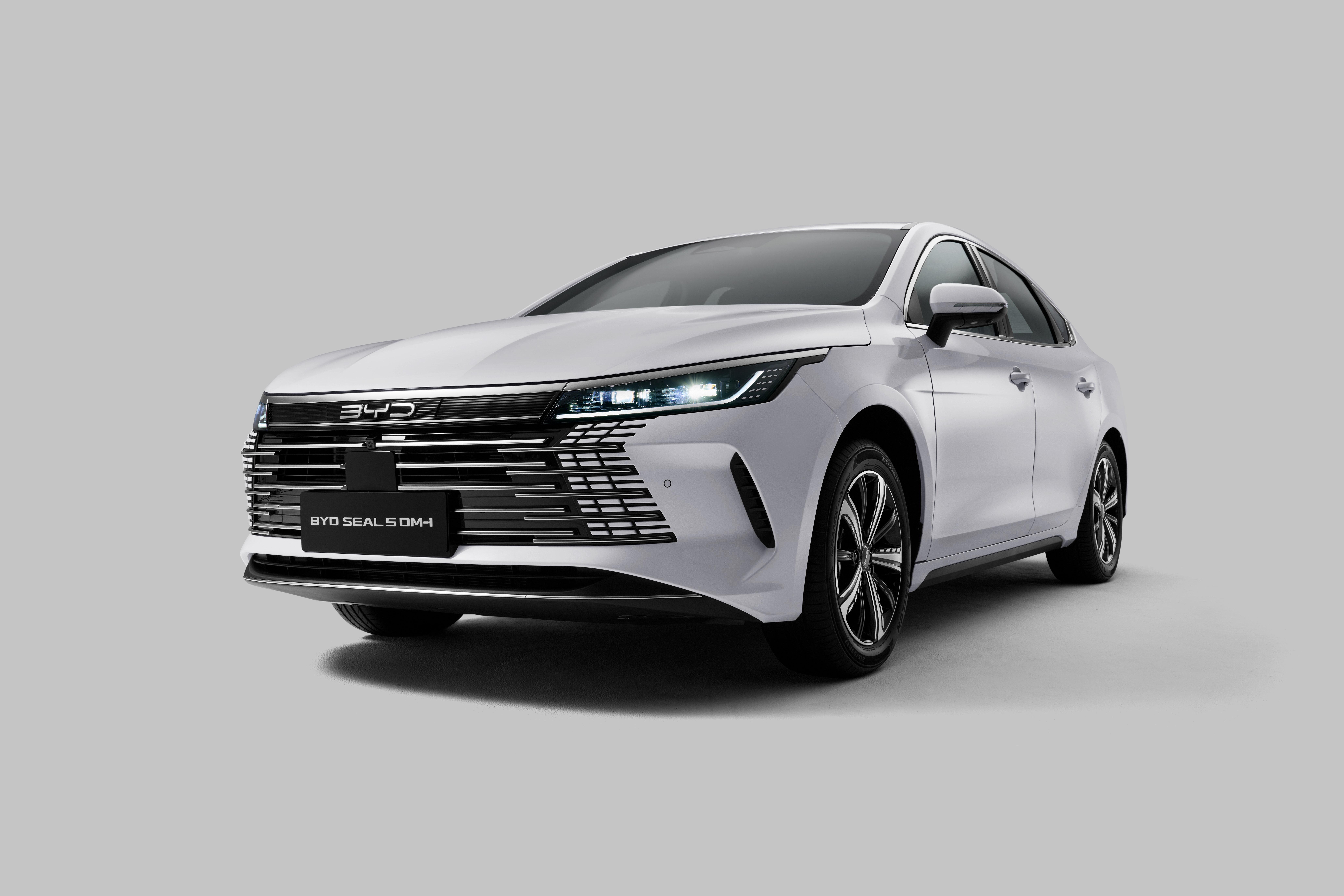 Đánh giá ngoại thất của BYD Seal 5