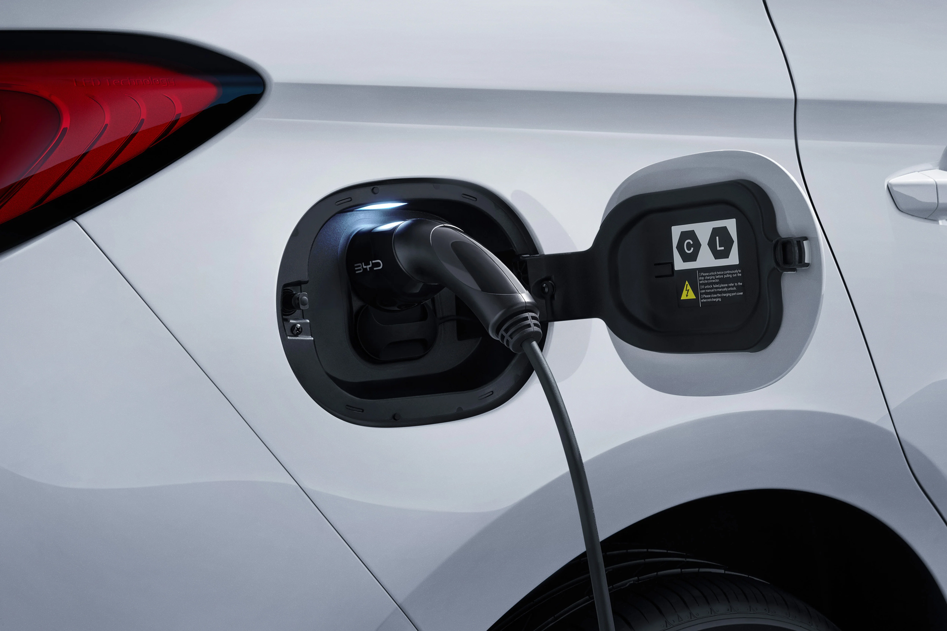 Sạc chủ động tại nhà